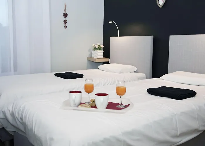 Le Domaine Du Plantier Hotel 4*